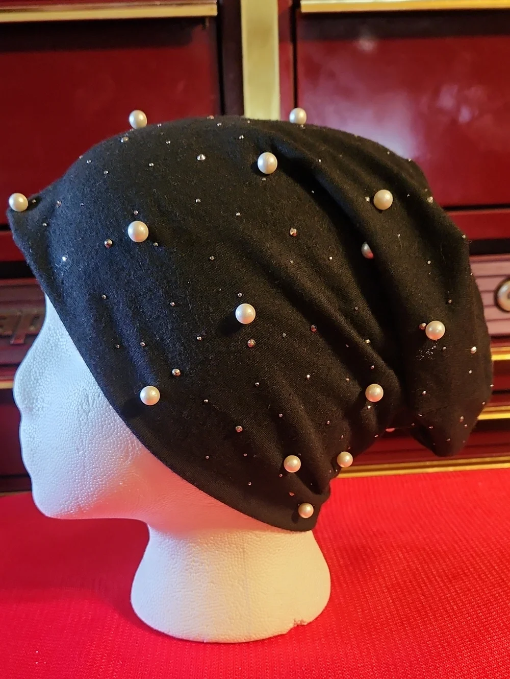 Black Pearl-Embellished Bennie / Hat - Women Accessories